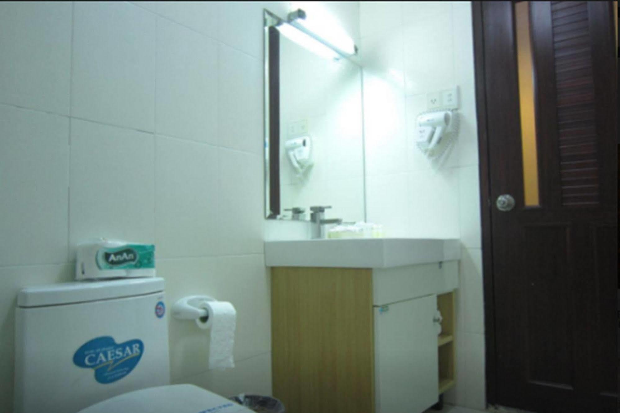 Song Anh Hotel 1 Bandar Ho Chi Minh Luaran gambar