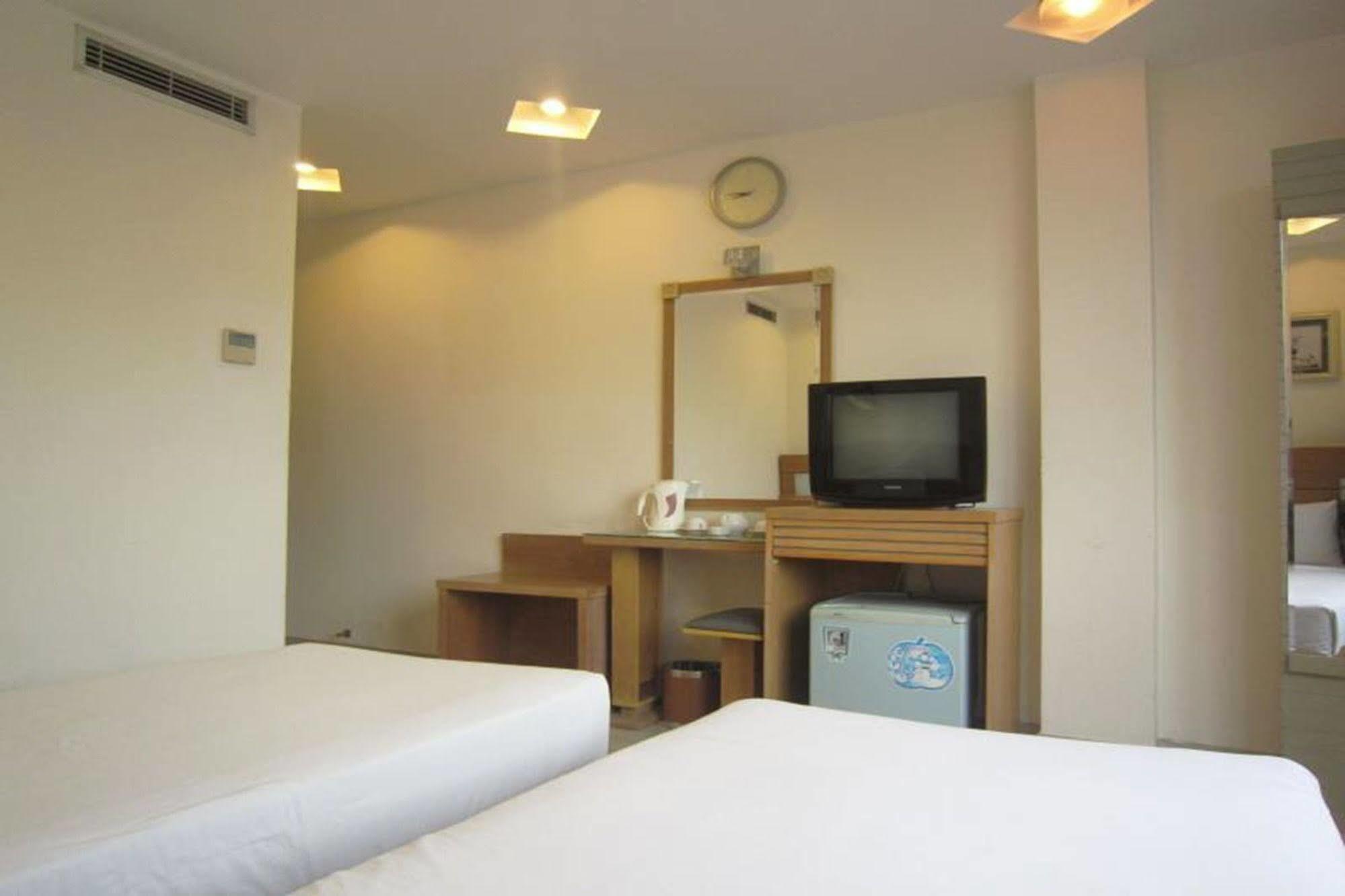 Song Anh Hotel 1 Bandar Ho Chi Minh Luaran gambar