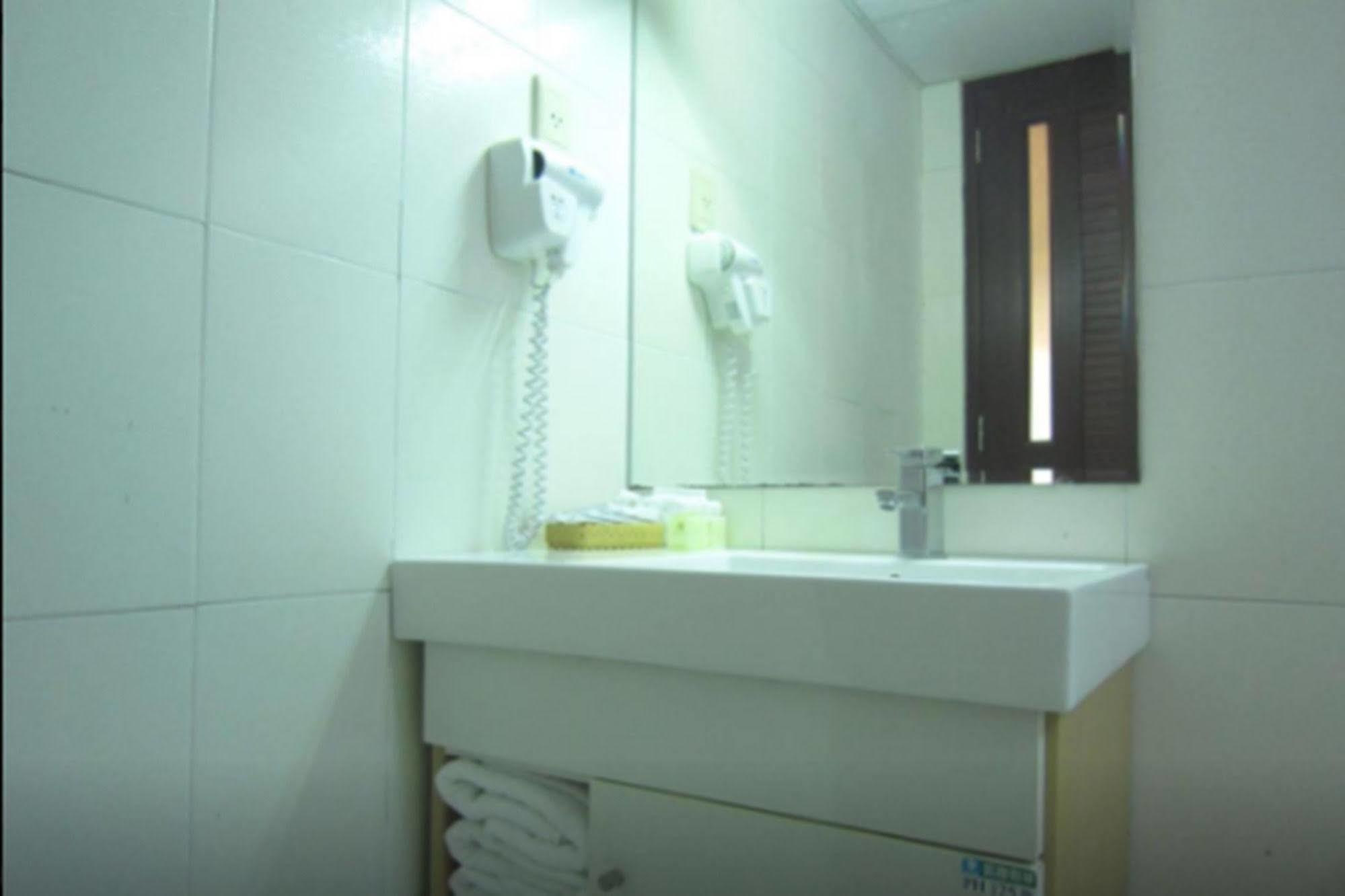 Song Anh Hotel 1 Bandar Ho Chi Minh Luaran gambar